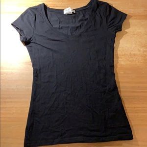 Black v neck top